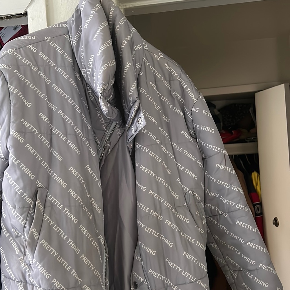 Pretty little thing winter coat